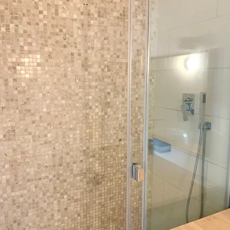 Апартаменты Comfortable With Gorgeous View Париж